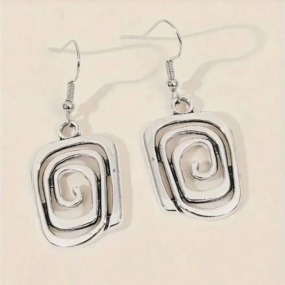 Boho Swirl Earrings #2045